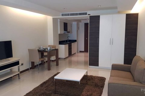 Estudio en el condominio en Pattaya, Tailandia № 204126 - foto 2