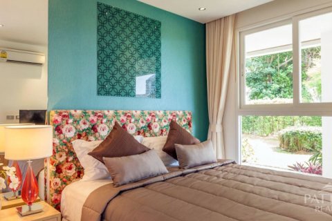 Condominio de 1 dormitorio en Pattaya, Tailandia № 204128 - foto 2