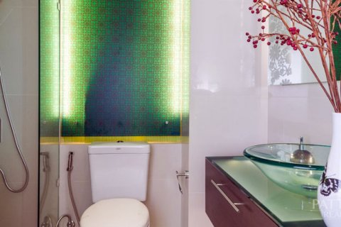 Condominio de 1 dormitorio en Pattaya, Tailandia № 204128 - foto 6