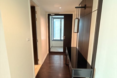 Condominio de 3 dormitorios en Bangkok, Tailandia № 160167 - foto 18