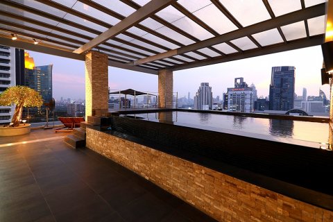 Condominio de 3 dormitorios en Bangkok, Tailandia № 66833 - foto 3