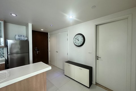 Condominio de 2 dormitorios en Bangkok, Tailandia № 66834 - foto 15