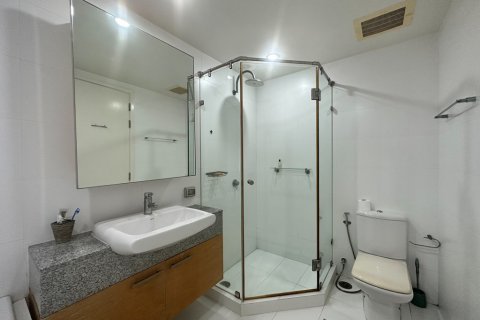 Condominio de 2 dormitorios en Bangkok, Tailandia № 66834 - foto 17