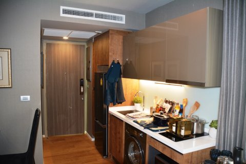Condominio de 2 dormitorios en Bangkok, Tailandia № 66828 - foto 6