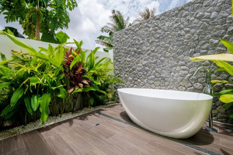Chalet de 3 dormitorios en Phuket, Tailandia № 148028 - foto 5