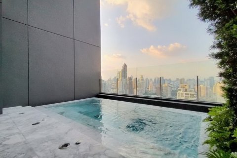 Ático de 3 dormitorios en Bangkok, Tailandia № 181038 - foto 9