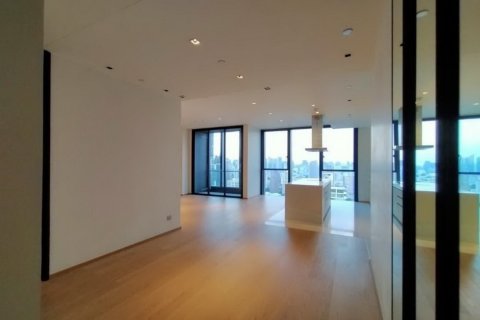 Ático de 3 dormitorios en Bangkok, Tailandia № 181038 - foto 7