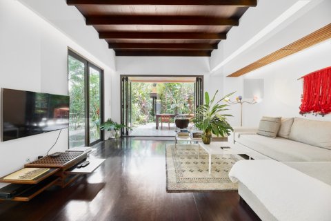 Casa de 5 dormitorios en Bangkok, Tailandia № 181039 - foto 7