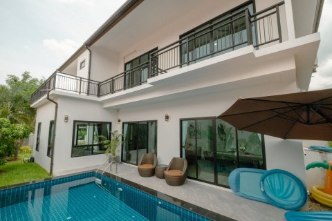 Villa in Chiang Mai, Thailand 4 bedrooms № 155360 - photo 3