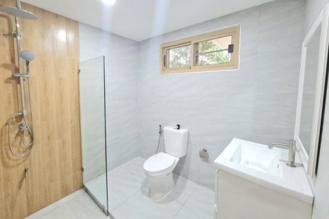 Chalet de 3 dormitorios en Chiang Mai, Tailandia № 155362 - foto 20