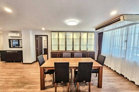 Condominio de 3 dormitorios en Bangkok, Tailandia № 117081 - foto 4