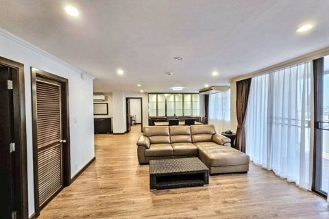 Condominio de 3 dormitorios en Bangkok, Tailandia № 117081 - foto 2