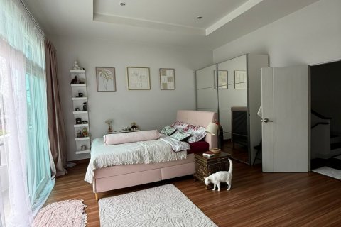 Casa de 4 dormitorios en Phuket, Tailandia № 145107 - foto 10