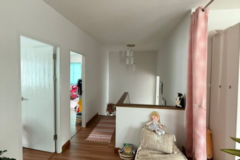 Casa de 4 dormitorios en Phuket, Tailandia № 145107 - foto 14