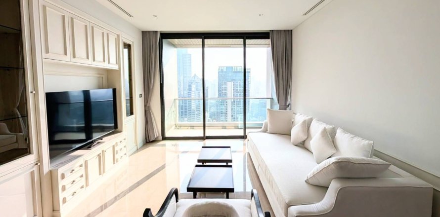 Condominio de 3 dormitorios en Pathum Wan, Bangkok, Tailandia № 158936