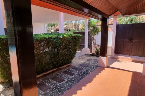 Casa de 3 dormitorios en Bang Lamung, Tailandia № 54868 - foto 19