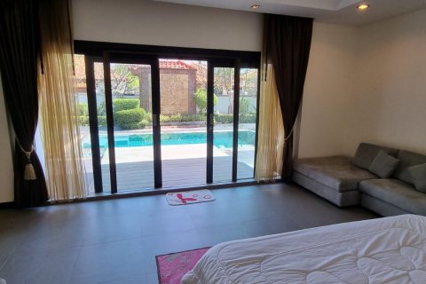 Casa de 3 dormitorios en Bang Lamung, Tailandia № 54870 - foto 18
