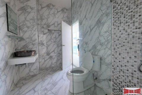 Villa in Ko Kaeo, Thailand 3 bedrooms № 193989 - photo 4