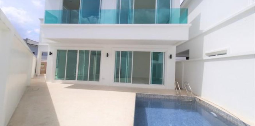 Villa in Ko Kaeo, Thailand 3 bedrooms № 193989