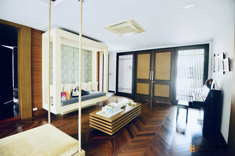 Casa de 5 dormitorios en Bangkok, Tailandia № 189409 - foto 9