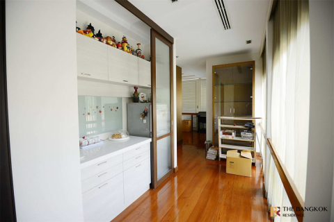 Casa de 5 dormitorios en Bangkok, Tailandia № 189409 - foto 7