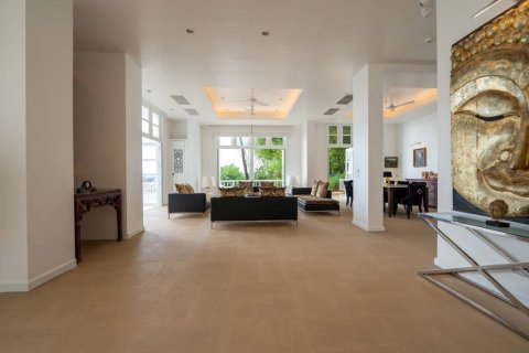 Chalet de 5 dormitorios en Phuket, Tailandia № 172637 - foto 9
