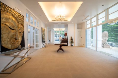 Chalet de 5 dormitorios en Phuket, Tailandia № 172637 - foto 8