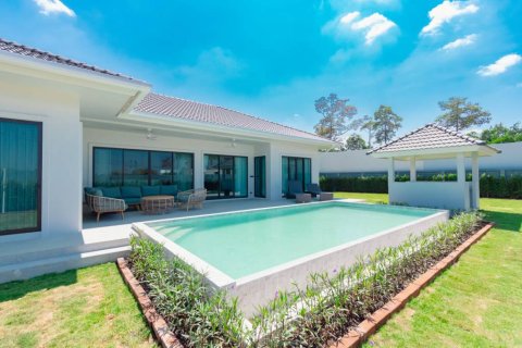 Villa in Hua Hin, Thailand 3 Schlafzimmer № 172639