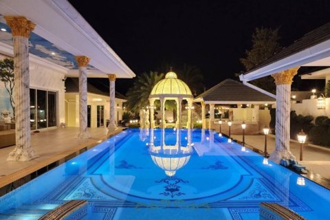 Chalet de 6 dormitorios en Hua Hin, Tailandia № 172636