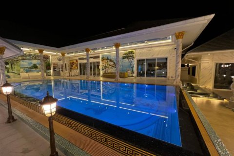 Chalet de 6 dormitorios en Hua Hin, Tailandia № 172636 - foto 2