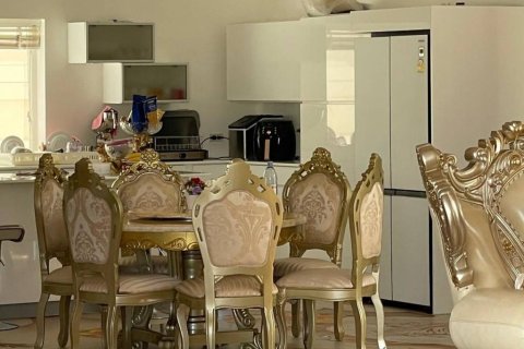 Chalet de 6 dormitorios en Hua Hin, Tailandia № 172636 - foto 10