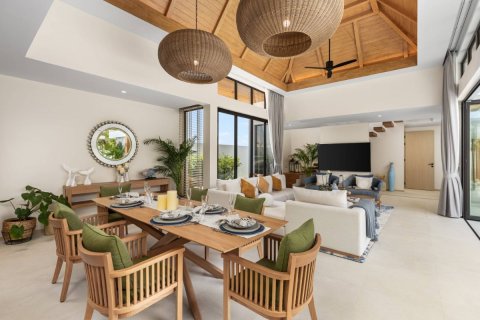 Casa de 4 dormitorios en Phuket, Tailandia № 180669 - foto 11
