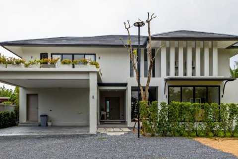 Casa de 4 dormitorios en Phuket, Tailandia № 180668 - foto 23