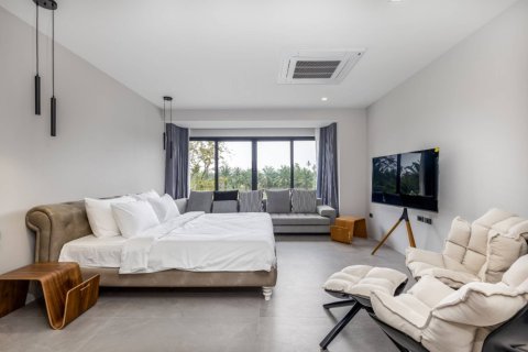 Casa de 4 dormitorios en Phuket, Tailandia № 180668 - foto 15