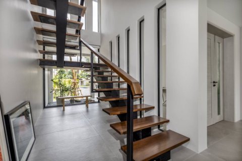 Casa de 4 dormitorios en Phuket, Tailandia № 180668 - foto 13