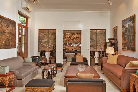 Casa de 4 dormitorios en Bangkok, Tailandia № 180672 - foto 12