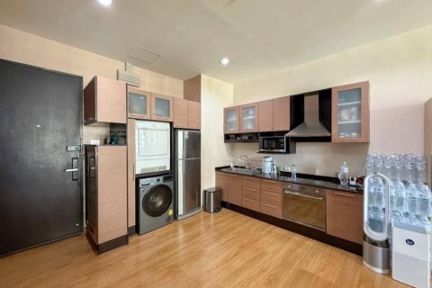 Condominio de 2 dormitorios en Bangkok, Tailandia № 156783 - foto 5