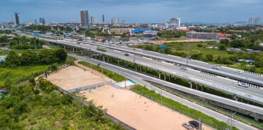 Terreno en Pattaya, Tailandia № 156785