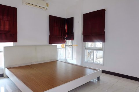 Estudio en Jomtien Beach, Pattaya, Tailandia № 156781 - foto 21