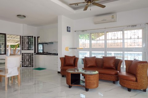 Estudio en Jomtien Beach, Pattaya, Tailandia № 156781 - foto 15