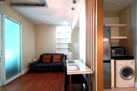 Condominio de 2 dormitorios en Bangkok, Tailandia № 66630 - foto 3