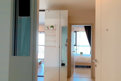 Condominio de 1 dormitorio en Bangkok, Tailandia № 66627 - foto 7