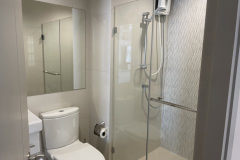 Condominio de 1 dormitorio en Bangkok, Tailandia № 66627 - foto 10