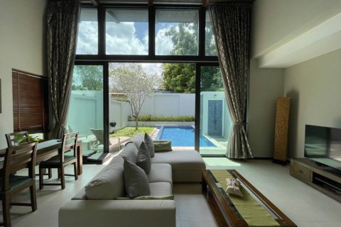 Townhouse in Phuket, Thailand 2 bedrooms № 115475 - photo 3