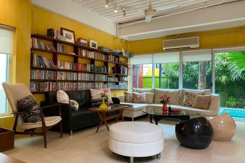Chalet de 3 dormitorios en Bangkok, Tailandia № 167489 - foto 2