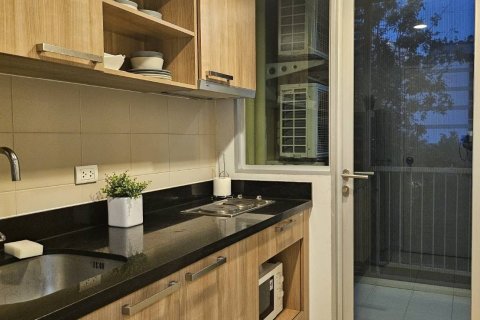Studio dans le Condo à Watthana, Bangkok, Thaïlande № 167487 - photo 5