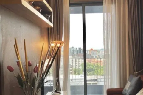 Studio dans le Condo à Bang Na, Bangkok, Thaïlande  № 167484