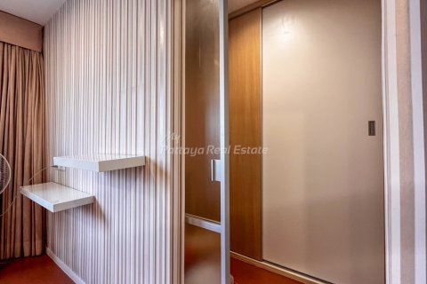 Condominio de 2 dormitorios en Bang Lamung, Tailandia № 159934 - foto 15