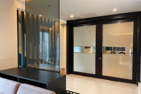 Chalet de 4 dormitorios en Prawet, Bangkok, Tailandia № 133775 - foto 7