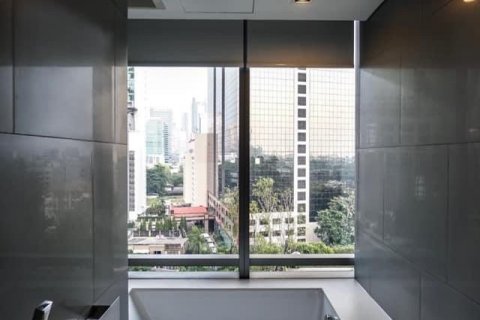 Condominio de 2 dormitorios en Sathon, Bangkok, Tailandia № 133776 - foto 14